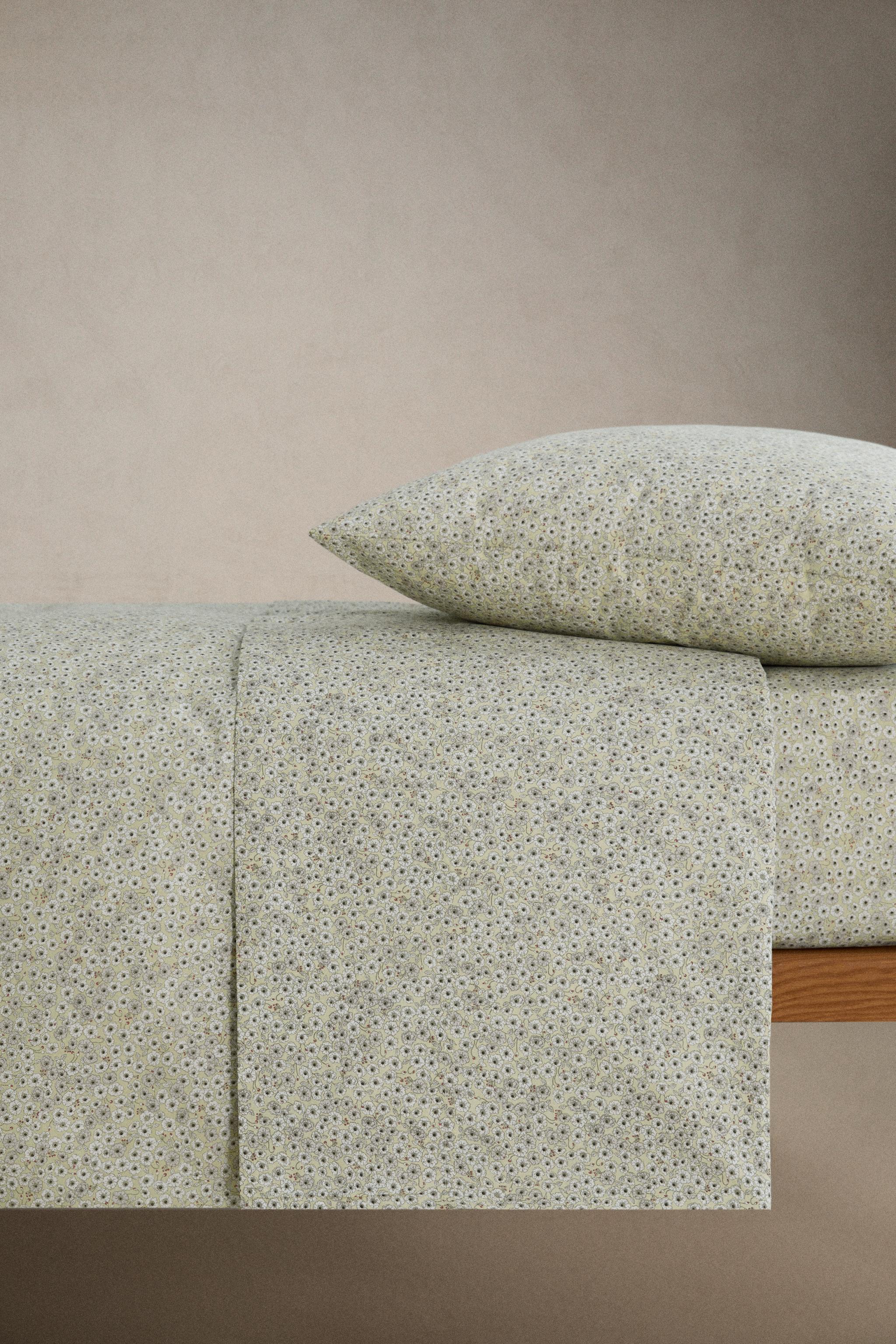 KIDS' FLORAL FLAT SHEET